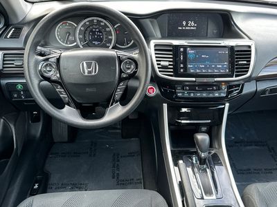 2016 Honda Accord - Photo 15
