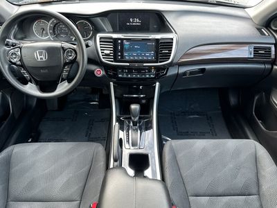 2016 Honda Accord - Photo 3