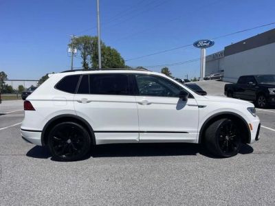 2021 Volkswagen Tiguan - Photo 2