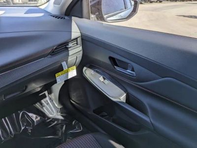 2026 Nissan Sentra — photo 17 view
