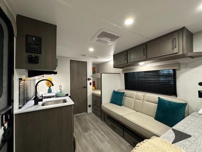2026 Grand Design Transcend One - Photo 19