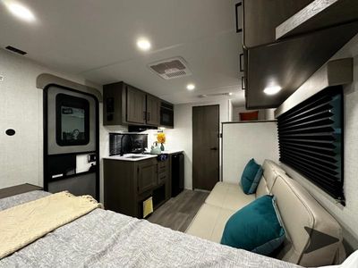 2026 Grand Design Transcend One - Photo 22