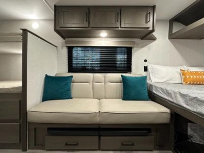 2026 Grand Design Transcend One - Photo 34