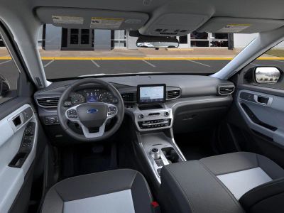 2022 Ford Explorer - Photo 9
