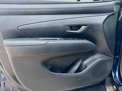 2025 Hyundai Tucson Hybrid — photo 22 view