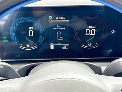 2025 Hyundai Tucson Hybrid — photo 40 view