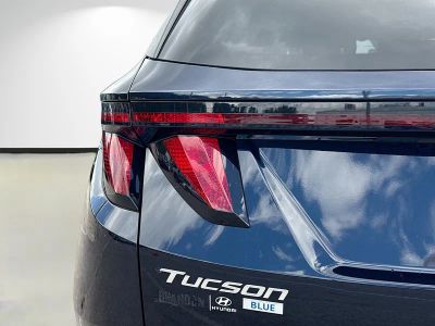 2025 Hyundai Tucson Hybrid — photo 11 view