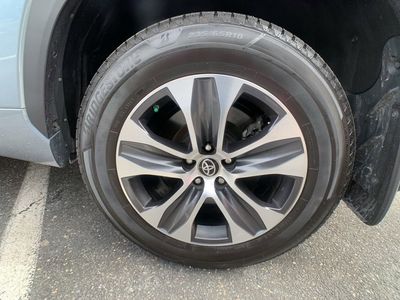 2022 Toyota Highlander XLE - Photo 34