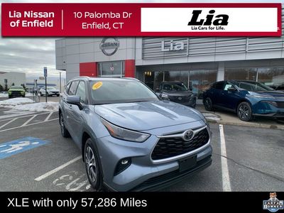 2022 Toyota Highlander XLE - Photo 2
