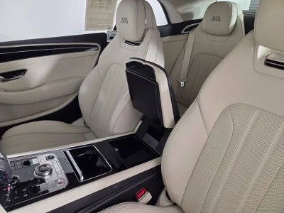 2025 Bentley Continental GT — photo 21 view