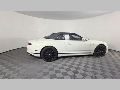 2025 Bentley Continental GT — photo 37 view