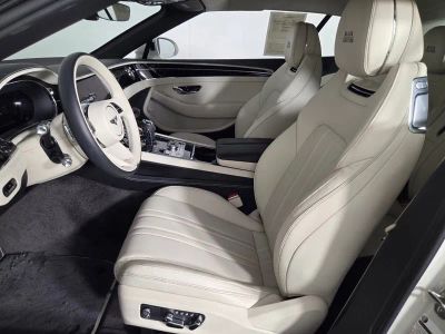 2025 Bentley Continental GT — photo 10 view
