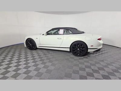 2025 Bentley Continental GT — photo 44 view