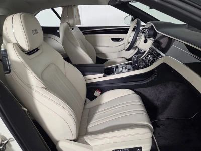 2025 Bentley Continental GT — photo 27 view