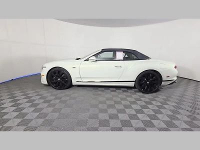 2025 Bentley Continental GT — photo 45 view