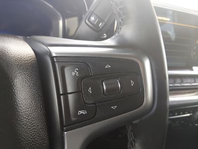 2025 Chevrolet Silverado 1500 — photo 13 view