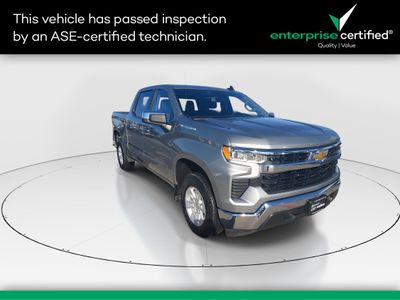 2025 Chevrolet Silverado 1500 2WD Crew Cab 147" LT — front three-quarter view
