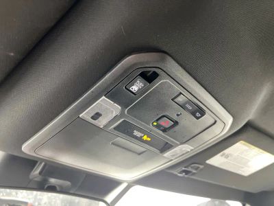 2025 Toyota Tundra — photo 18 view