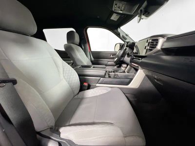 2025 Toyota Tundra — photo 27 view