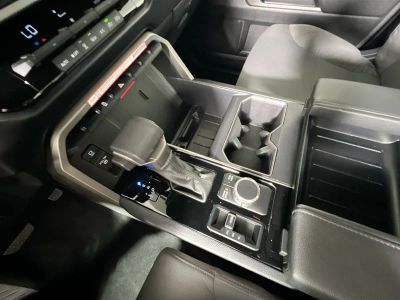 2025 Toyota Tundra — photo 22 view