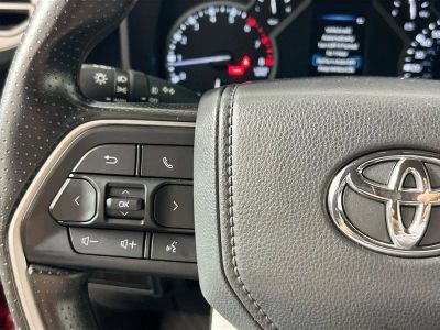 2025 Toyota Tundra — photo 16 view