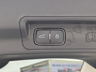 2026 Ford Explorer — photo 13 view