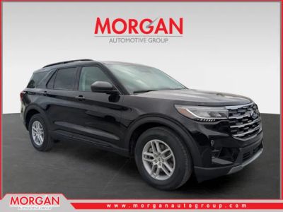 2026 Ford Explorer Active in Black — front three-quarter view