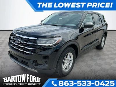 2026 Ford Explorer Active in Black Metallic — front three-quarter view