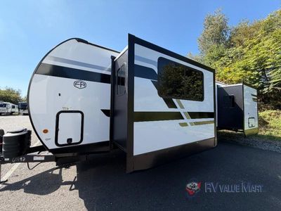 2026 Forest River RV Solaire - Photo 4