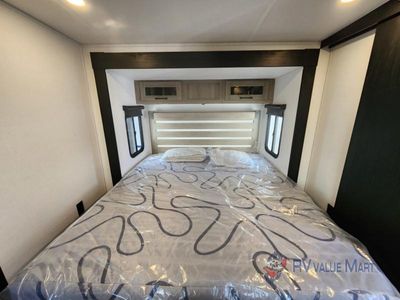 2026 Forest River RV Solaire - Photo 18
