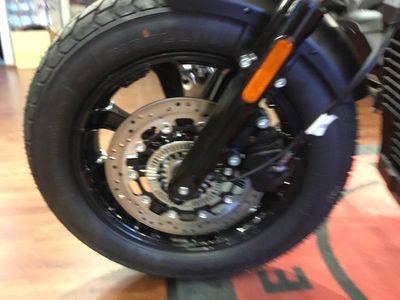 2025 Indian Motorcycle Scout Bobber Limited +Tech Black Smoke - Photo 10