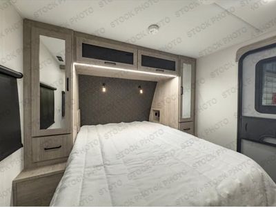 2026 Grand Design Imagine XLS - Photo 6
