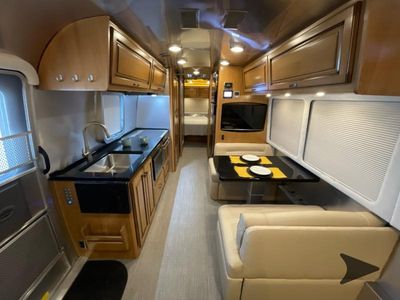 2019 Airstream Classic - Photo 15