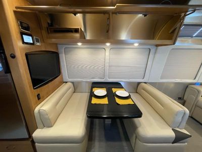 2019 Airstream Classic - Photo 24