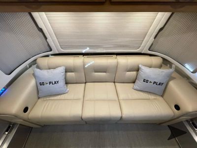 2019 Airstream Classic - Photo 14