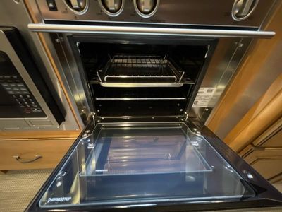 2019 Airstream Classic - Photo 22