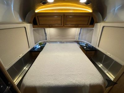 2019 Airstream Classic - Photo 42