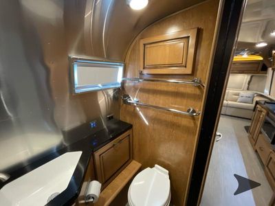 2019 Airstream Classic - Photo 35