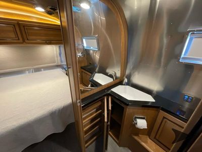 2019 Airstream Classic - Photo 38
