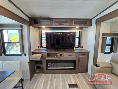 2026 Cougar 320RDS — photo 17 view
