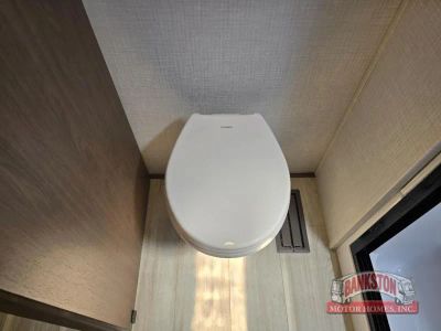2026 Cougar 320RDS — photo 24 view