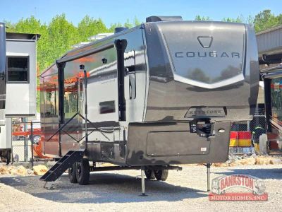 2026 Cougar 320RDS in PHANTOM GRAY — front three-quarter view