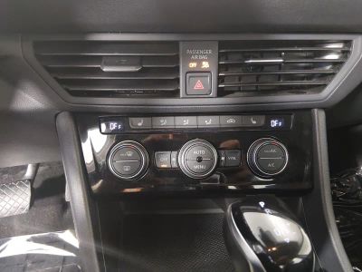 2024 Volkswagen Jetta — photo 17 view