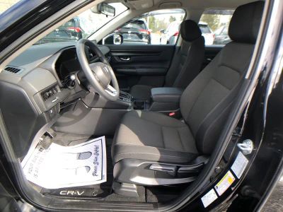 2024 Honda CR-V LX - Photo 17