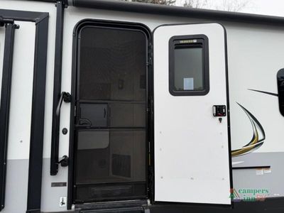 2020 Forest River RV Rockwood Ultra Lite - Photo 10