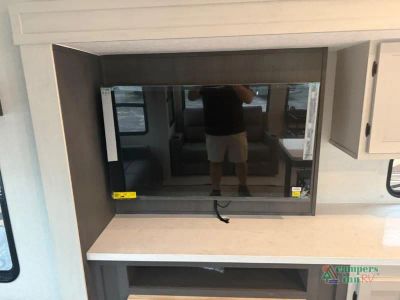 2027 Coachmen RV Chaparral — photo 14 view