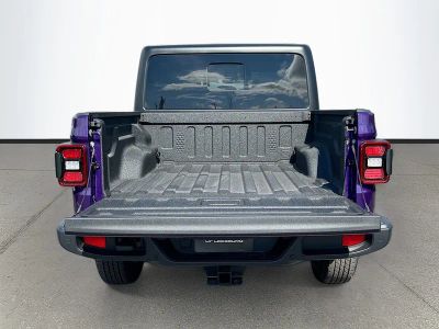2026 Jeep Gladiator — photo 24 view