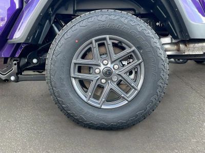 2026 Jeep Gladiator — photo 28 view