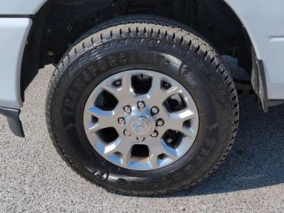 2024 Ram 2500 — photo 9 view