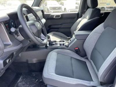2026 Ford Bronco — photo 12 view